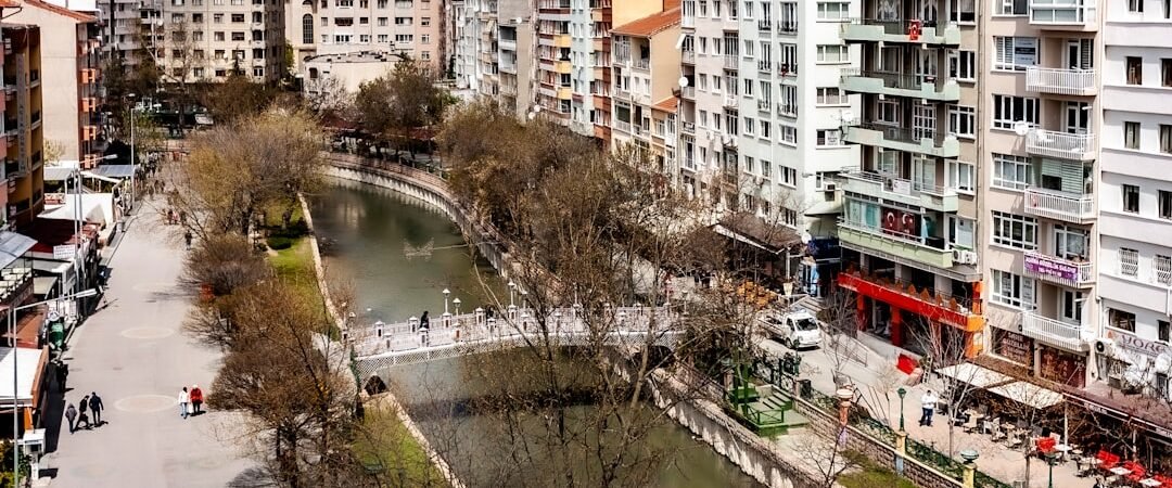 Yakındaki Kişilerle Tanışma: Sosyal Çemberinizi Genişletmenin Sırları